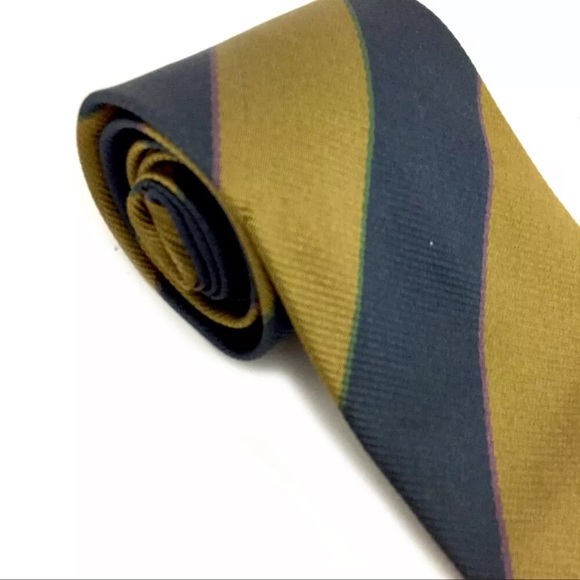 Christian Dior Classic Striped Blue/Gold Silk Tie: Sophisticated & Classic! - Picture 8 of 10